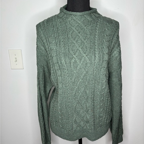 J. Crew Sweaters - J. Crew Green Cable Knit Sweater
